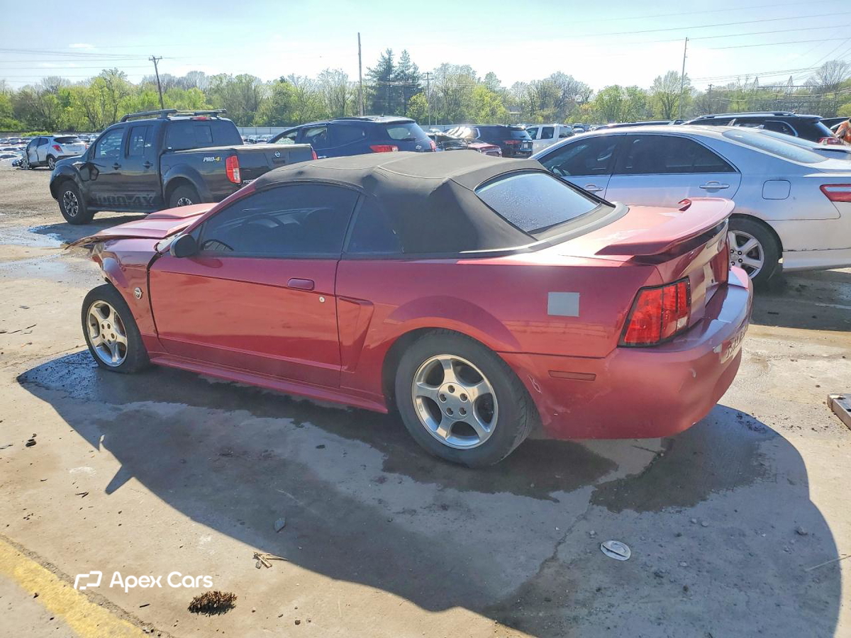 Ford Mustang 2004