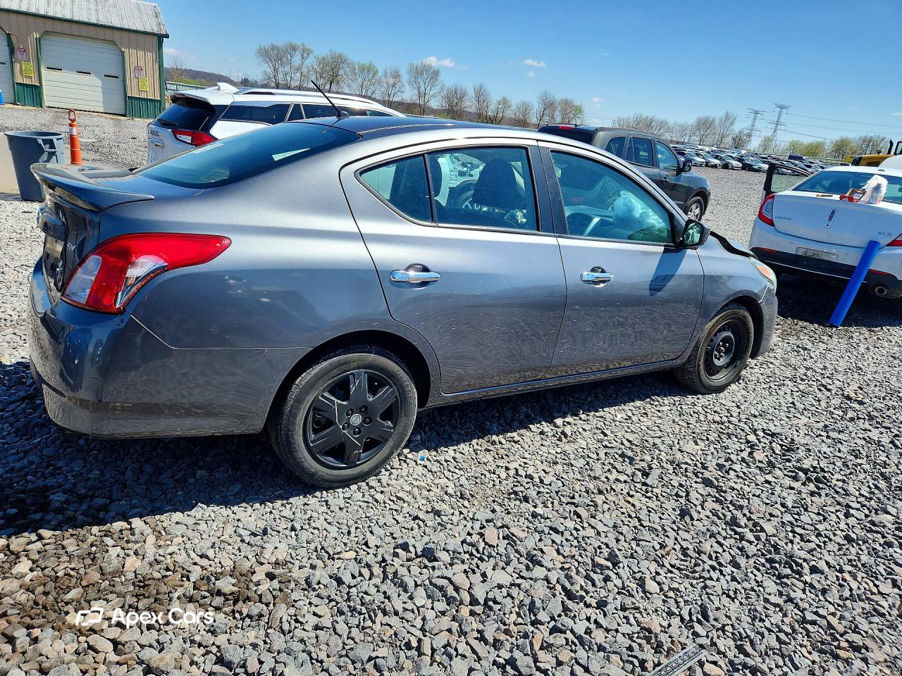 Nissan Versa 2019