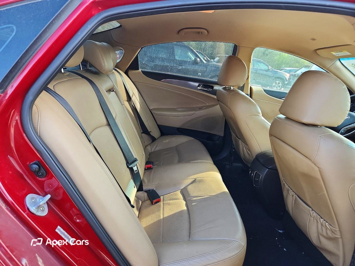 Hyundai Sonata 2013