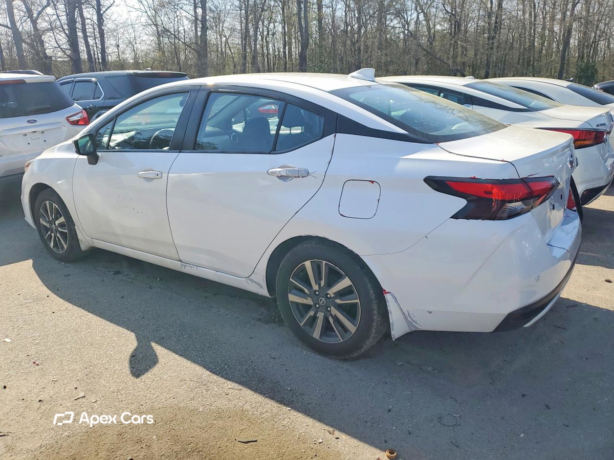 Nissan Versa 2021