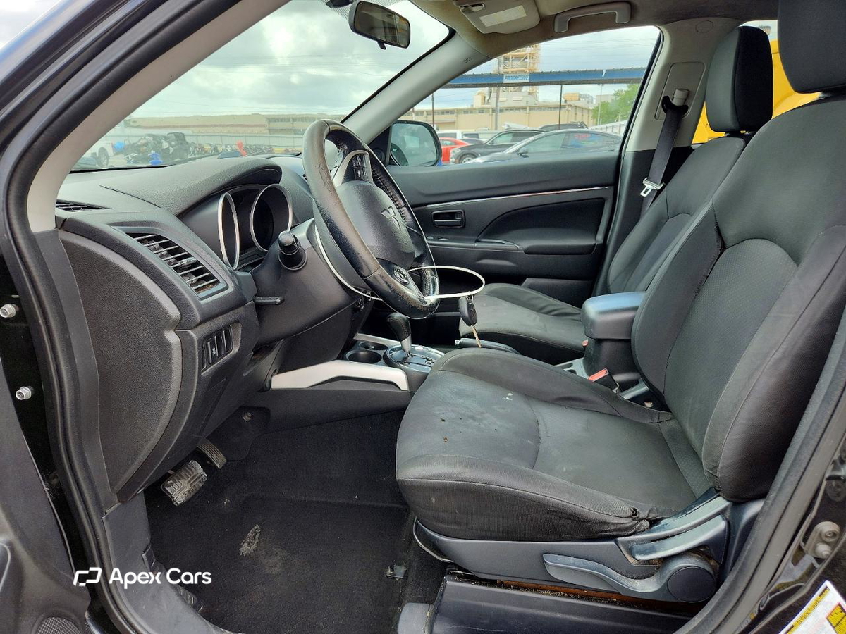 Mitsubishi Outlander 2014