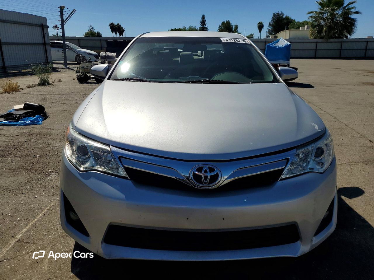 Toyota Camry 2012