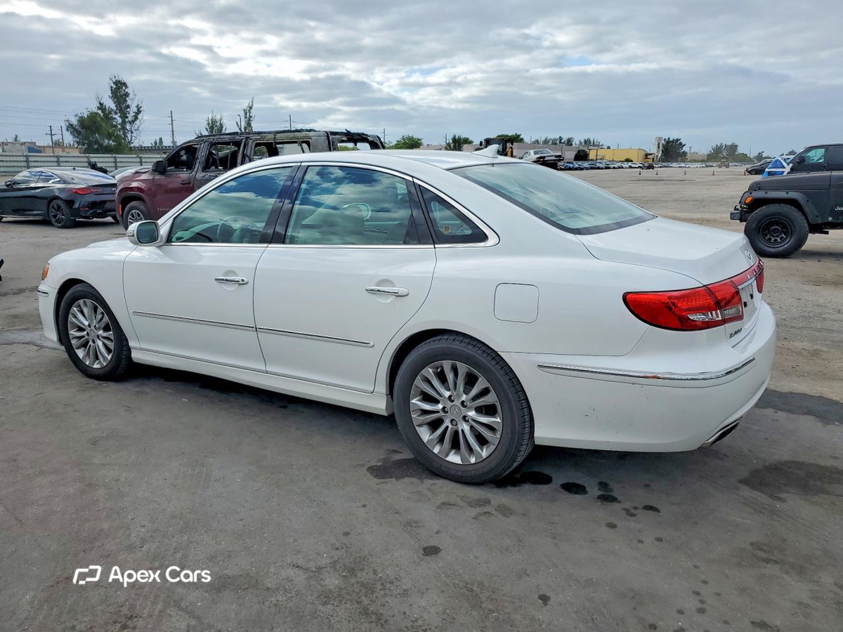 Hyundai Azera 2011