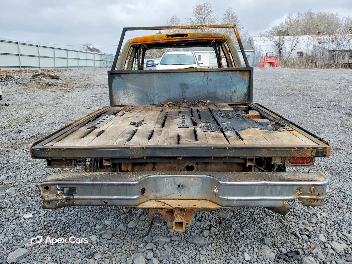 Chevrolet Silverado 2004