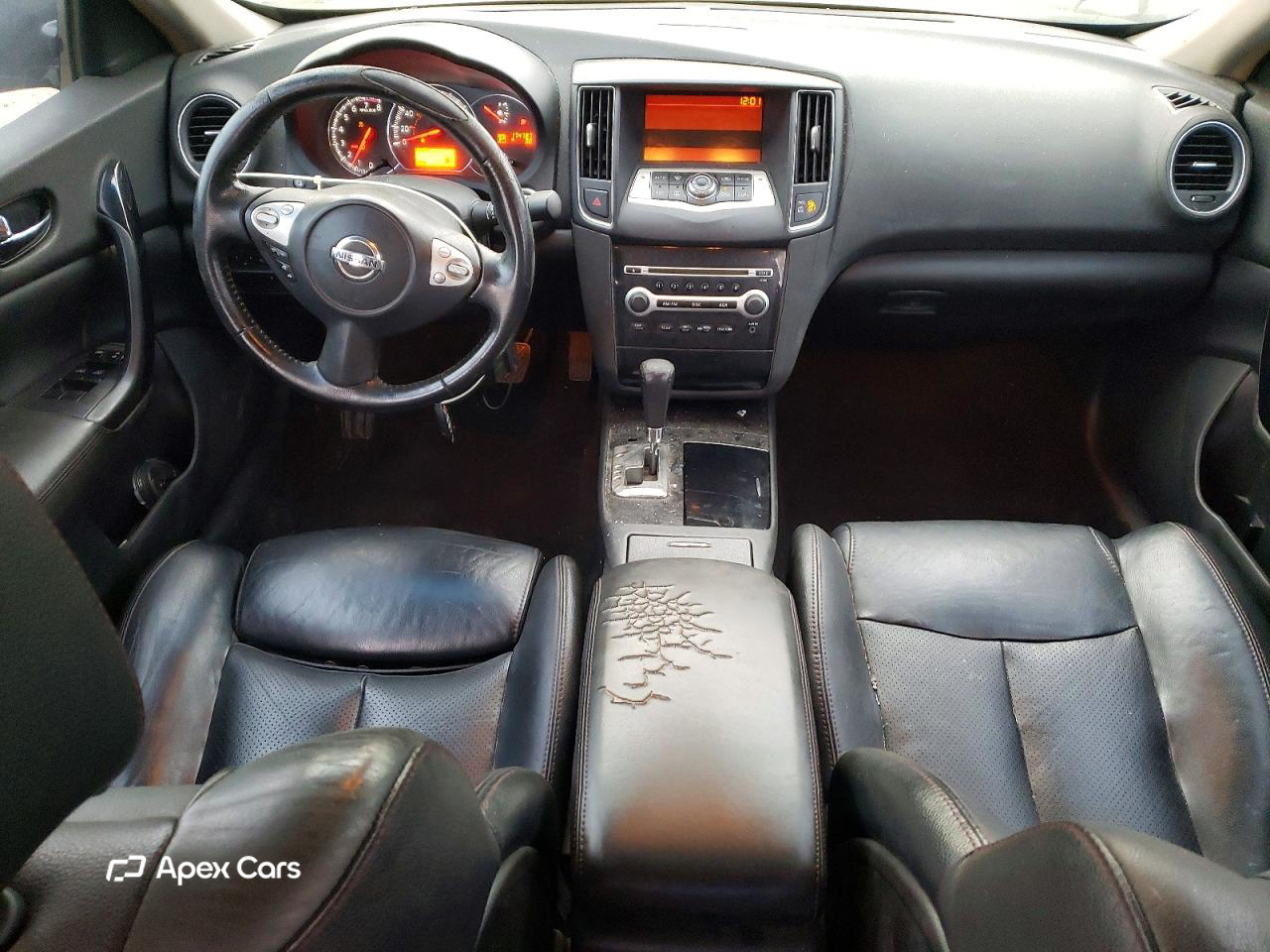 Nissan Maxima 2011