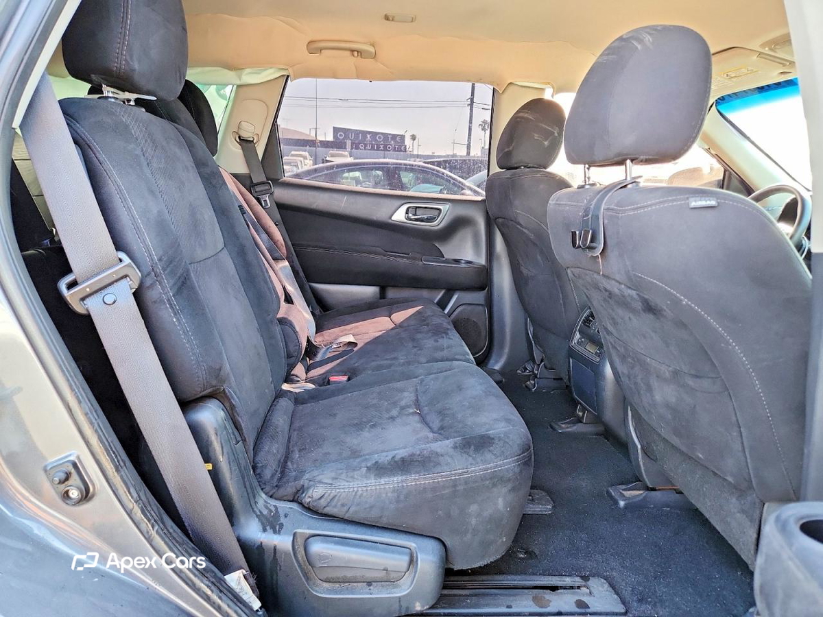 Nissan Pathfinder 2015