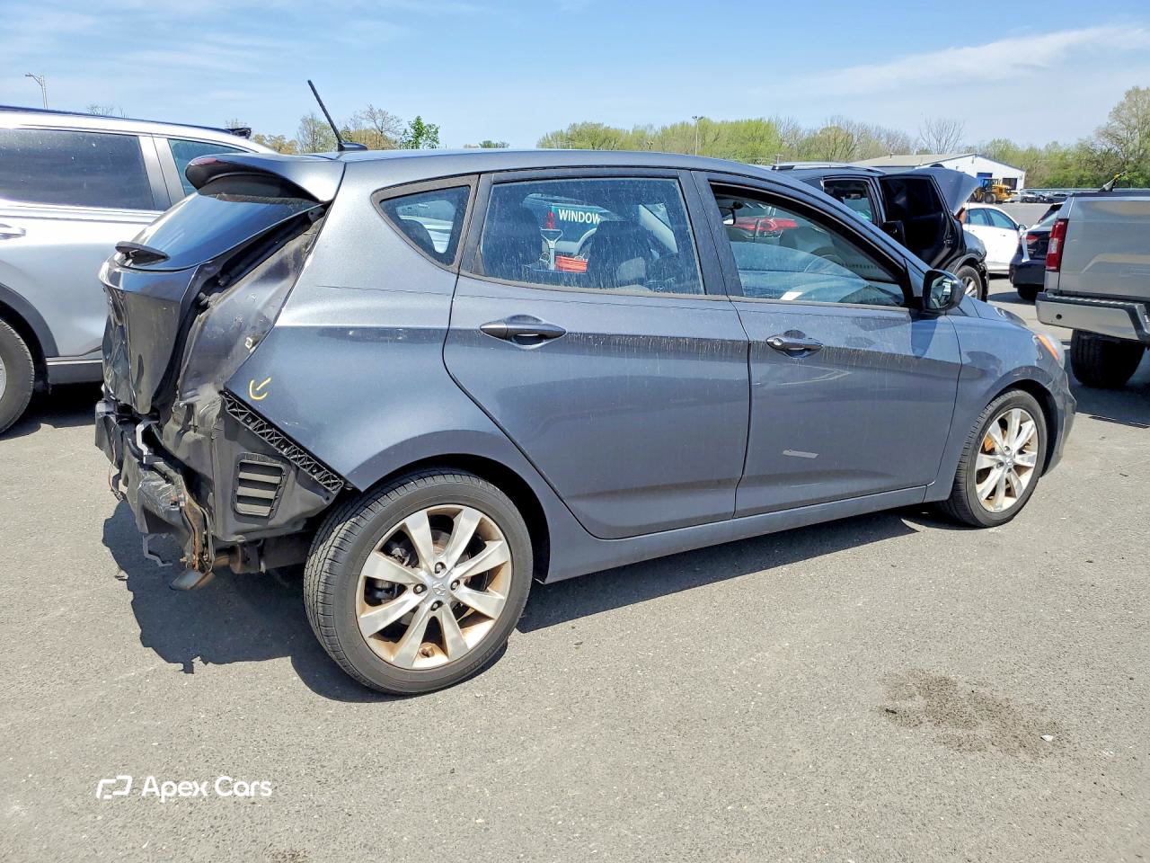 Hyundai Accent 2012