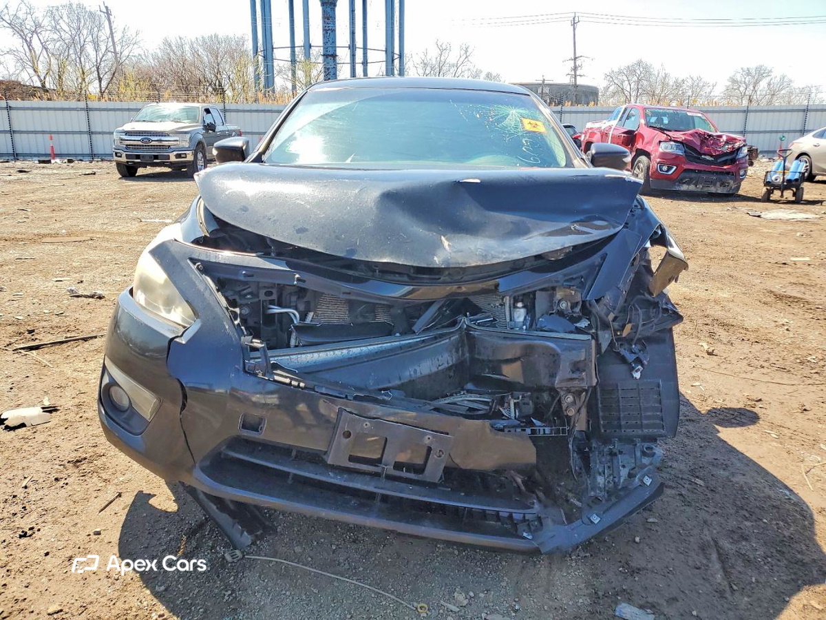 Nissan Altima 2015