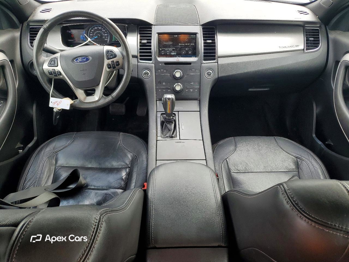 Ford Taurus 2015