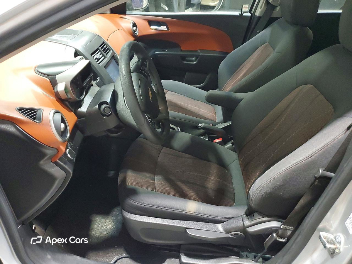 Chevrolet Sonic 2015
