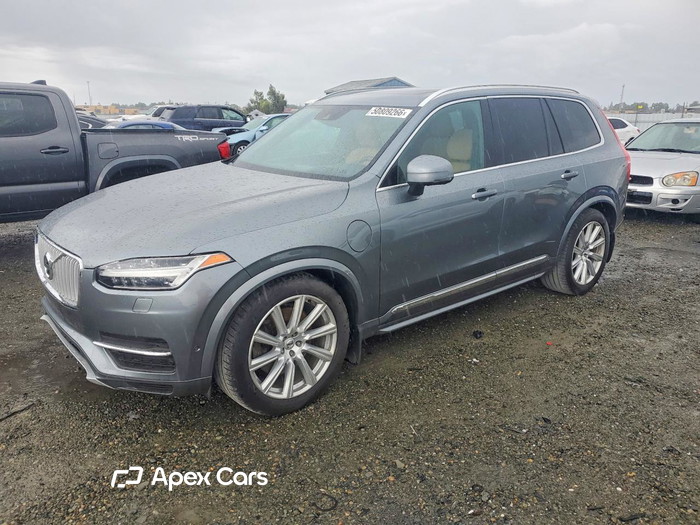 2017 Volvo XC90 - Image 1 of 5