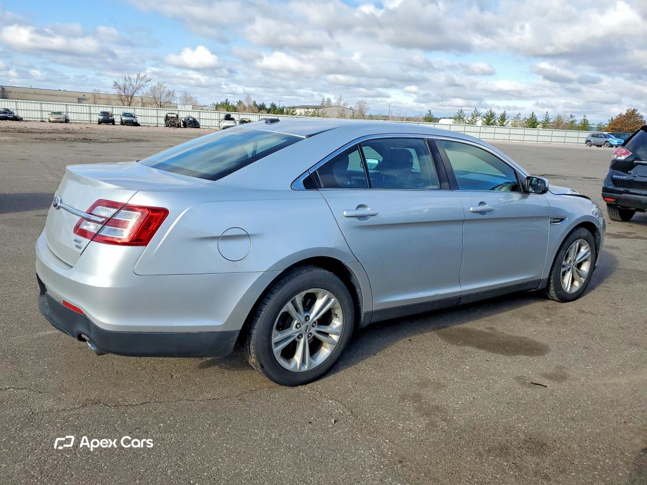 Ford Taurus 2014