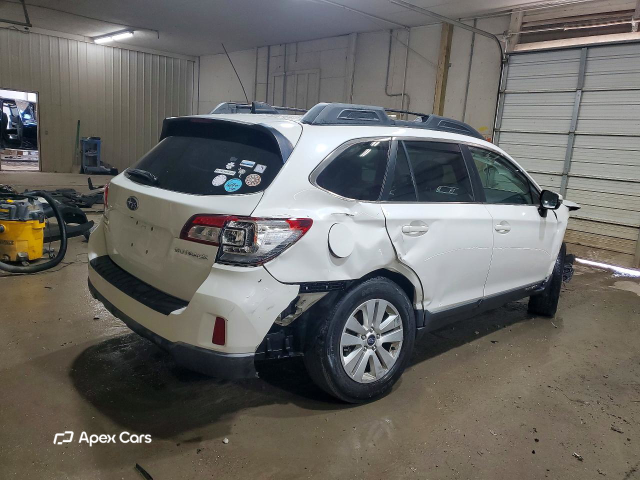 Subaru Outback 2016