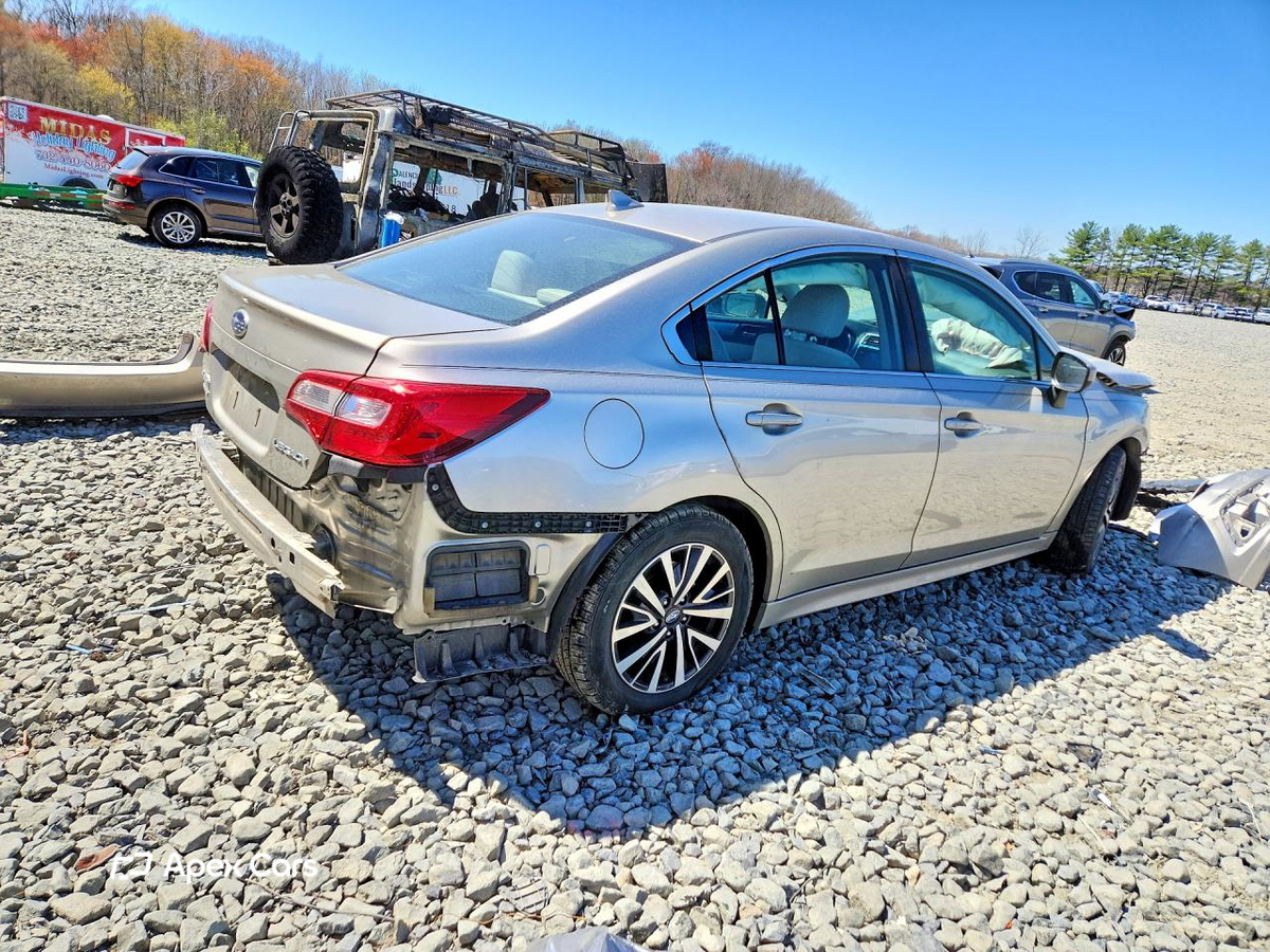 Subaru Legacy 2018