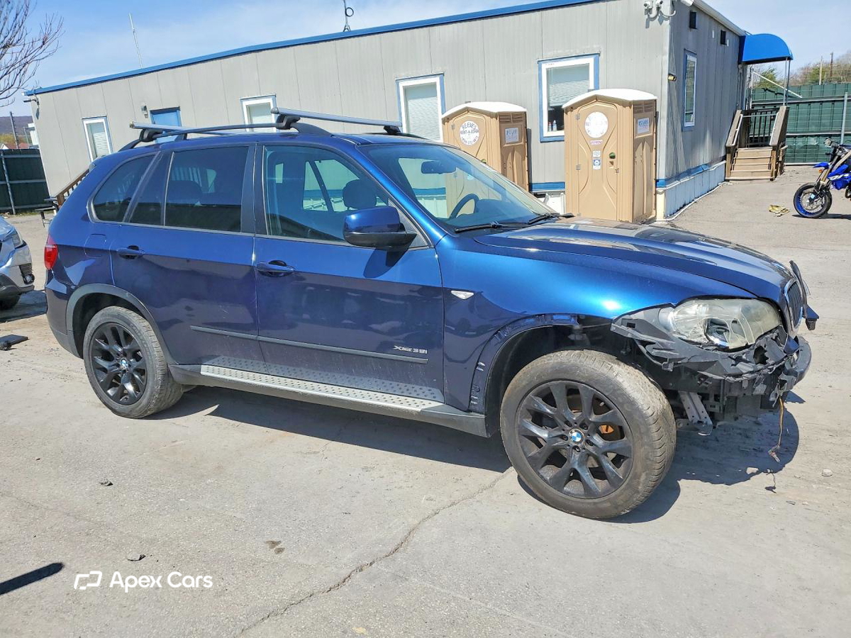 BMW X5 2011