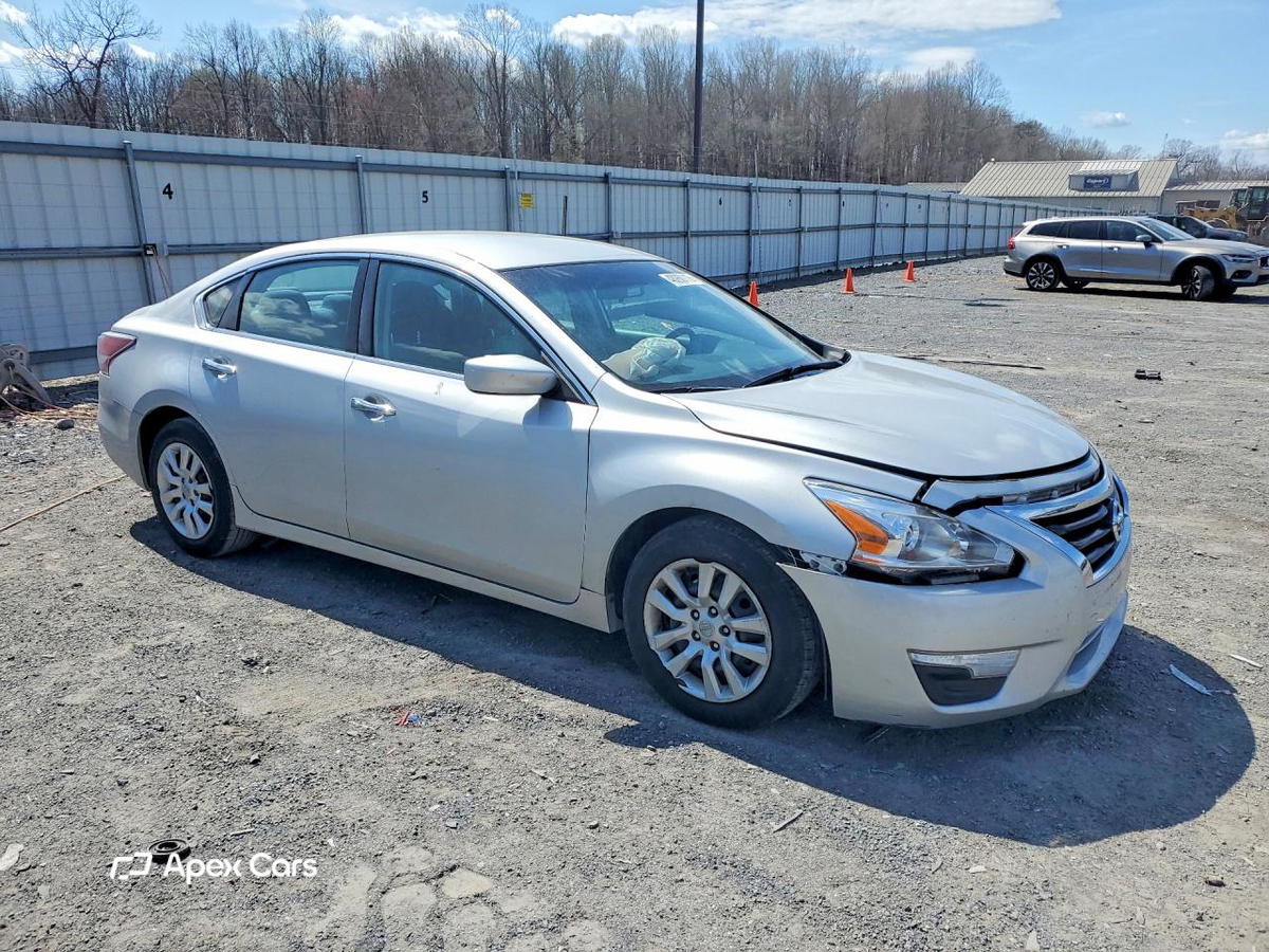 Nissan Altima 2015