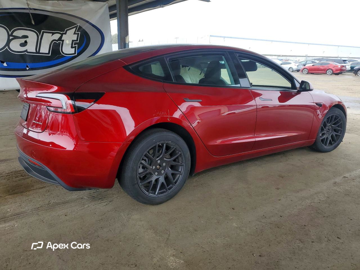 Tesla Model 3 2025