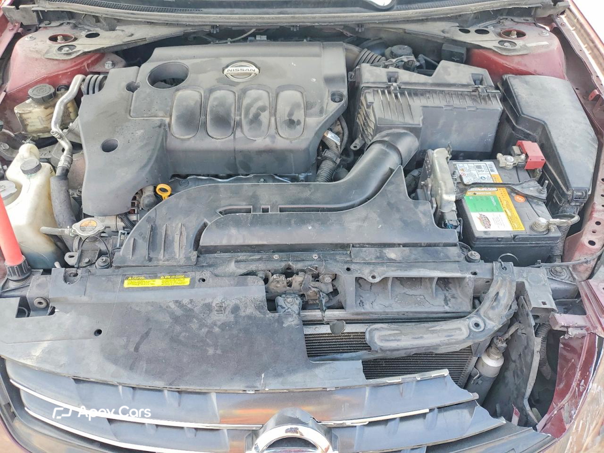 Nissan Altima 2012