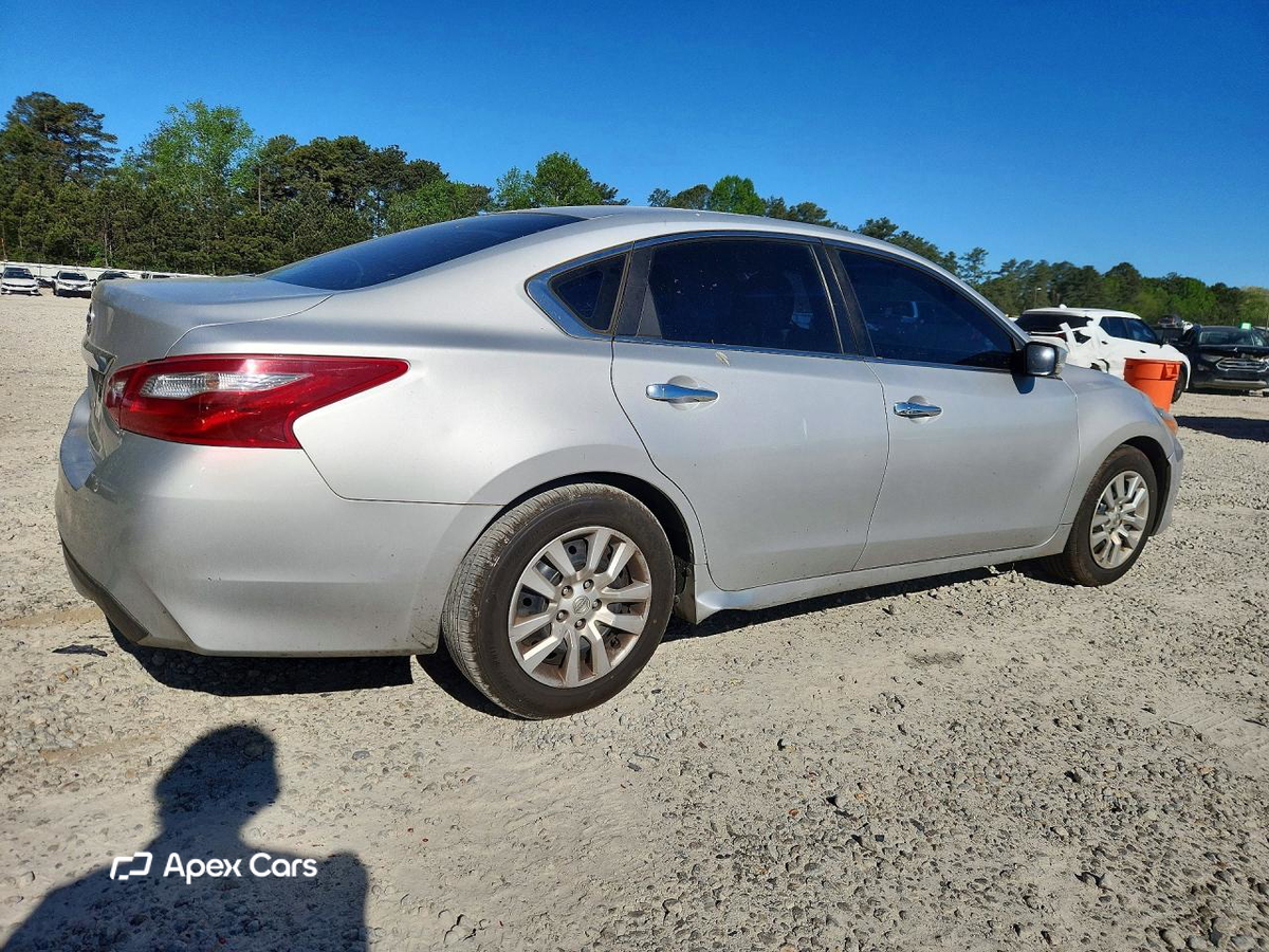 Nissan Altima 2018