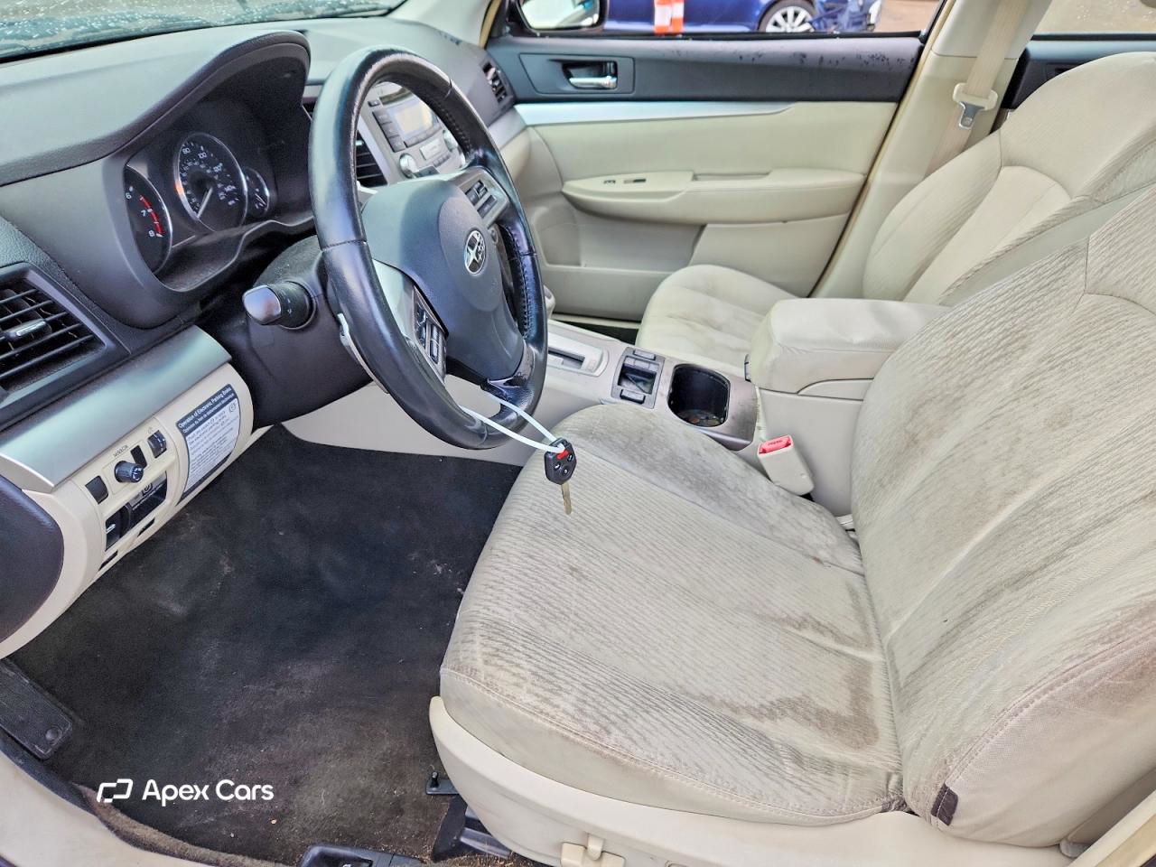 Subaru Legacy 2012