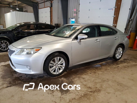 Lexus ES 2013 - Image 1 of 12