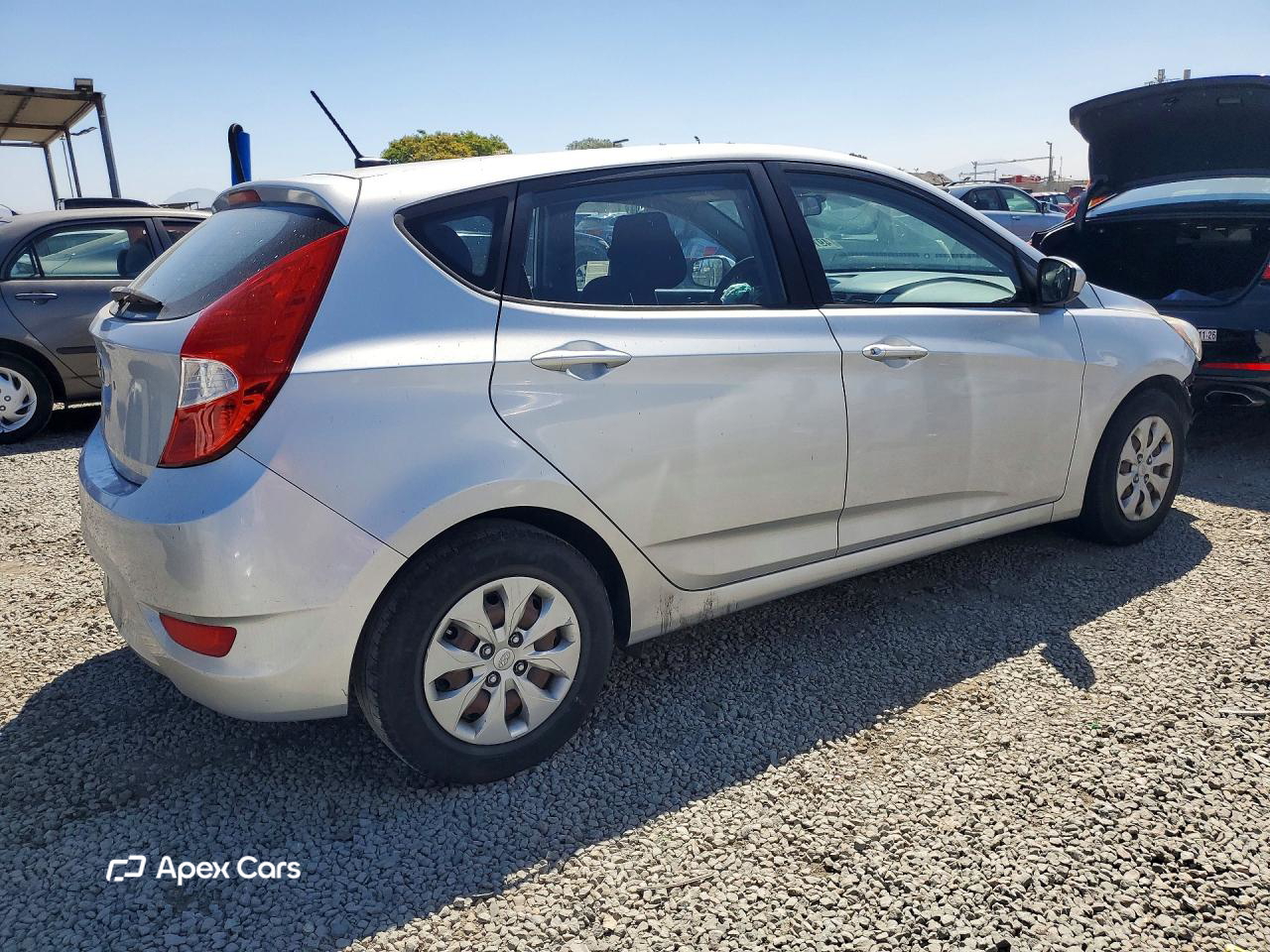 Hyundai Accent 2015