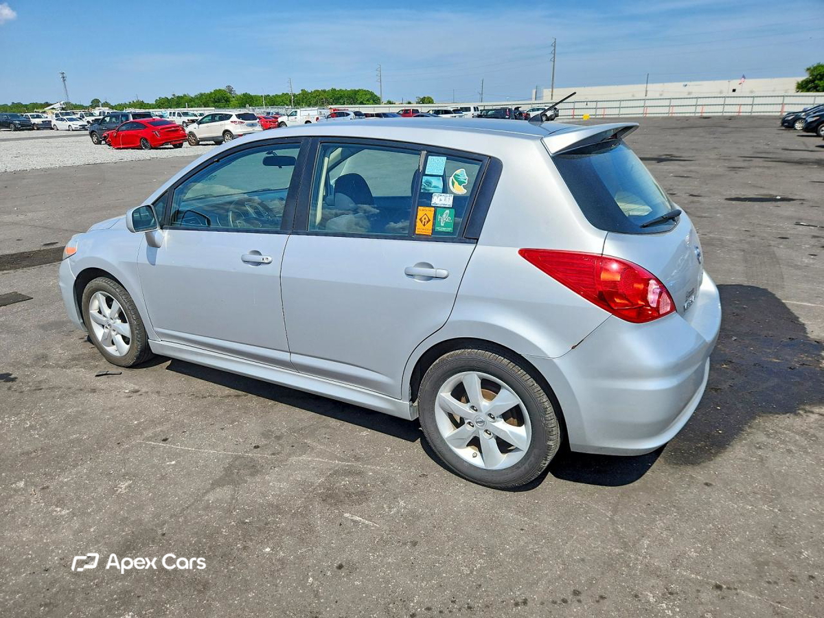 Nissan Versa 2010