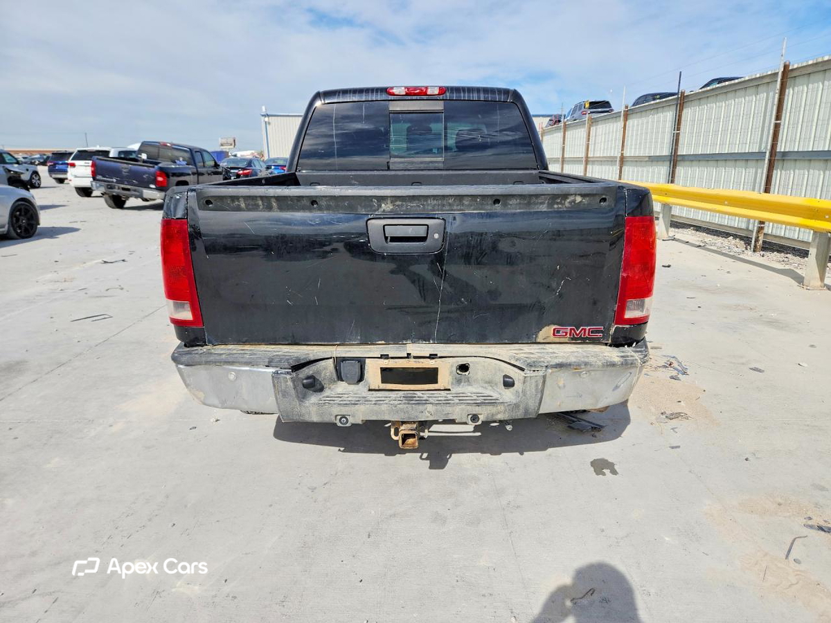 GMC Sierra 2013
