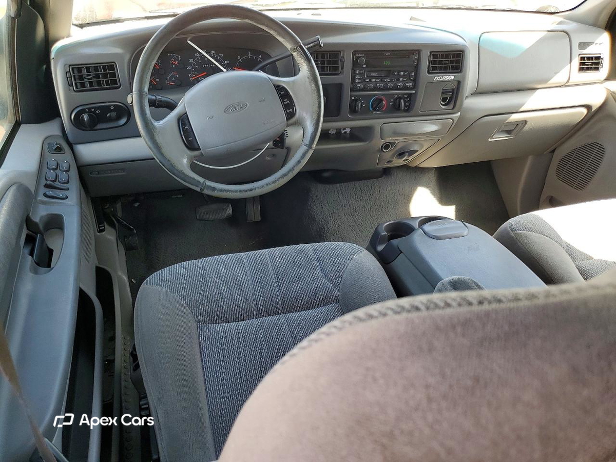 Ford Excursion 2001