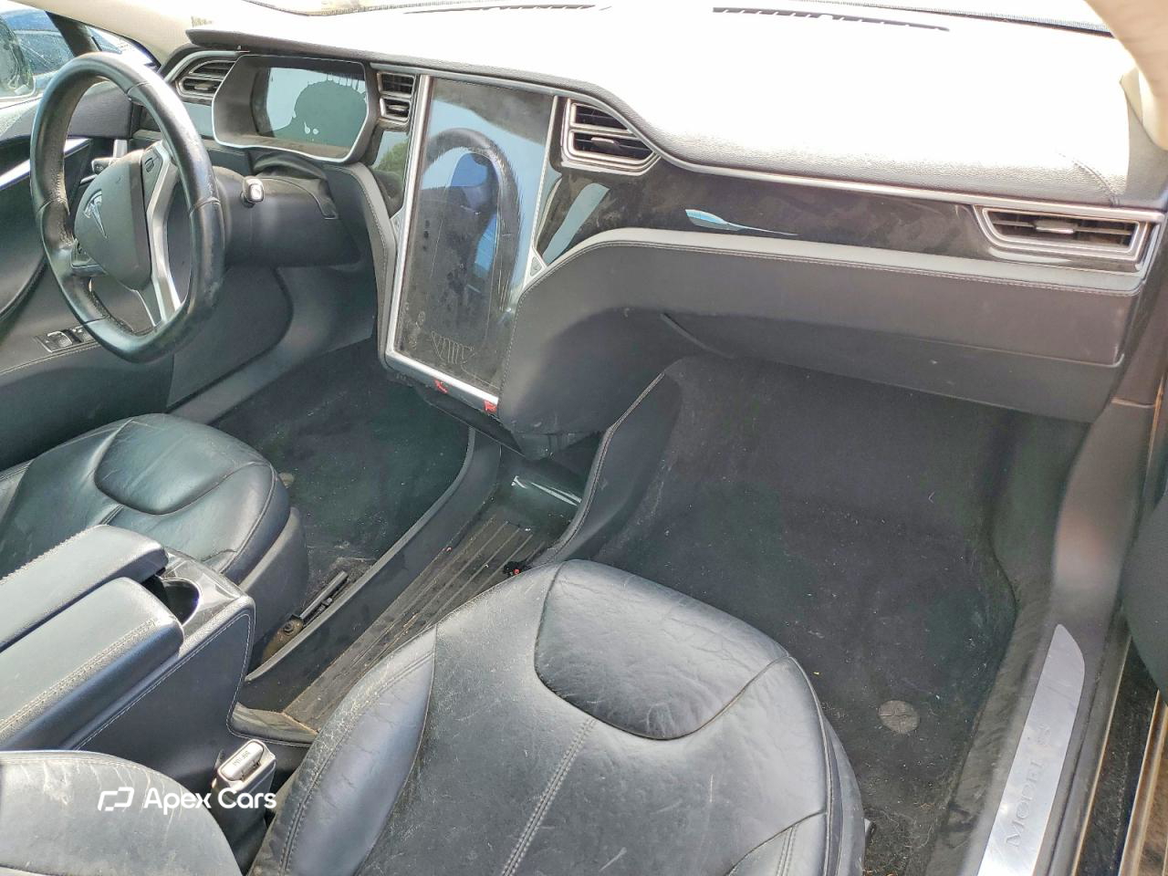 Tesla Model S 2015