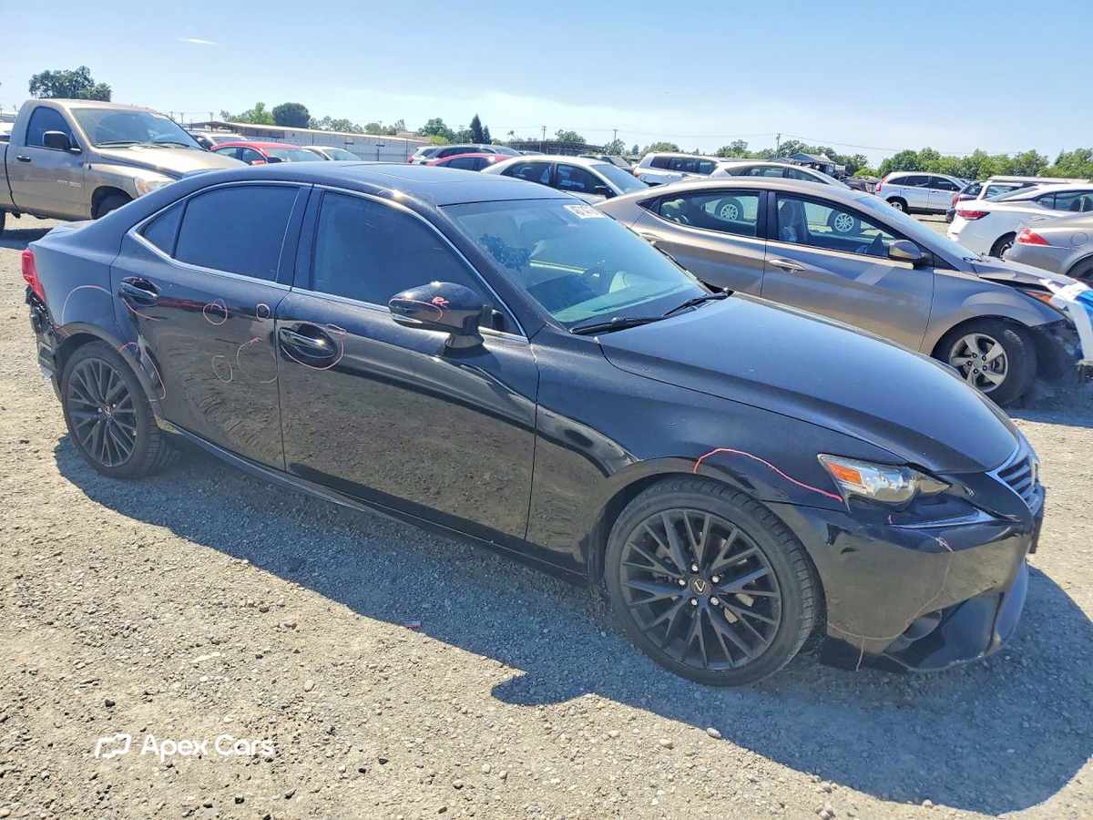 Lexus IS 2014