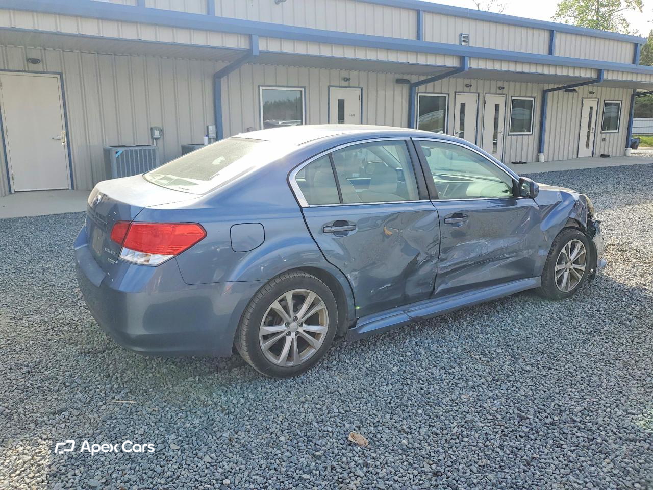 Subaru Legacy 2013