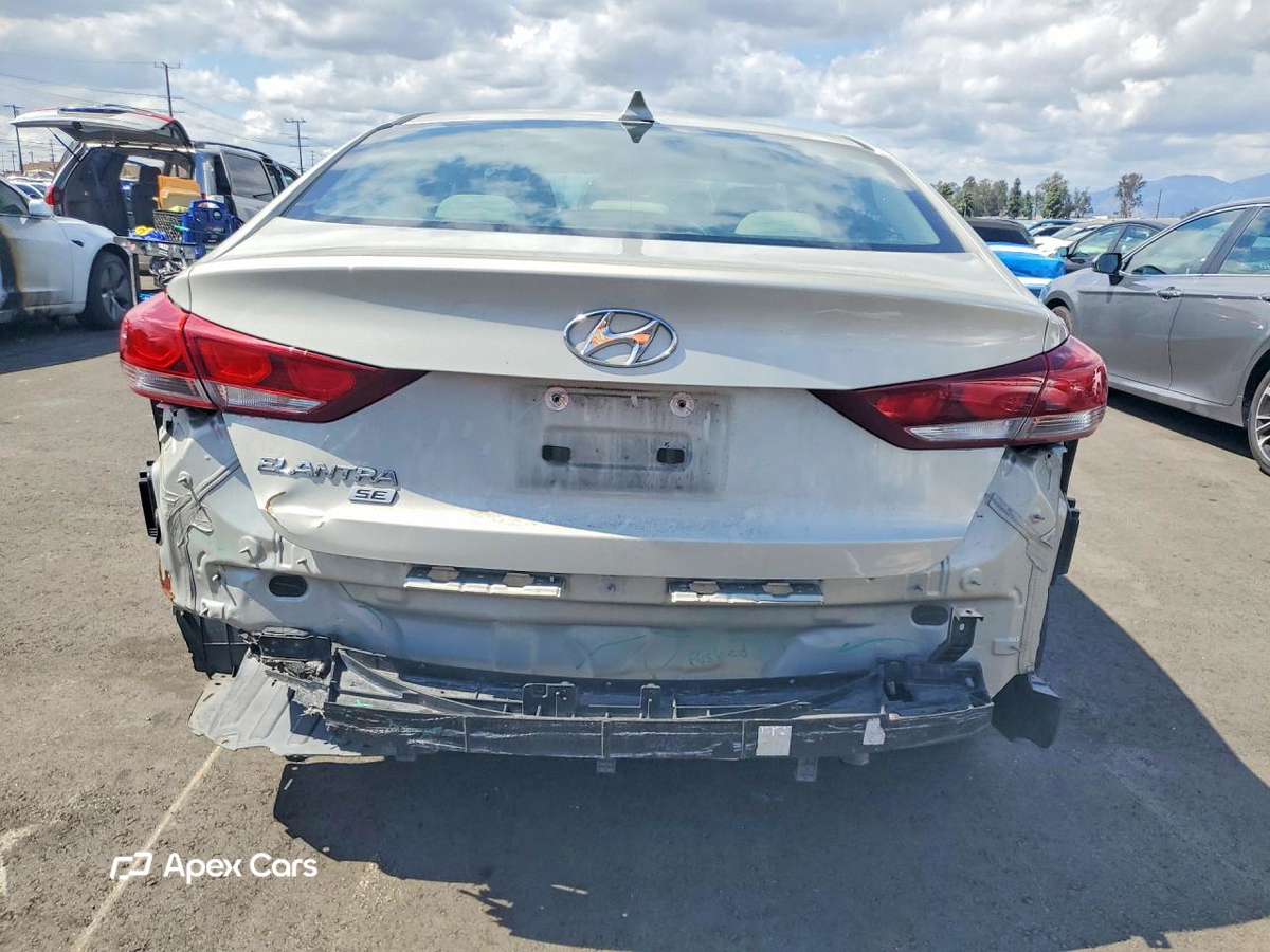 Hyundai Elantra 2017