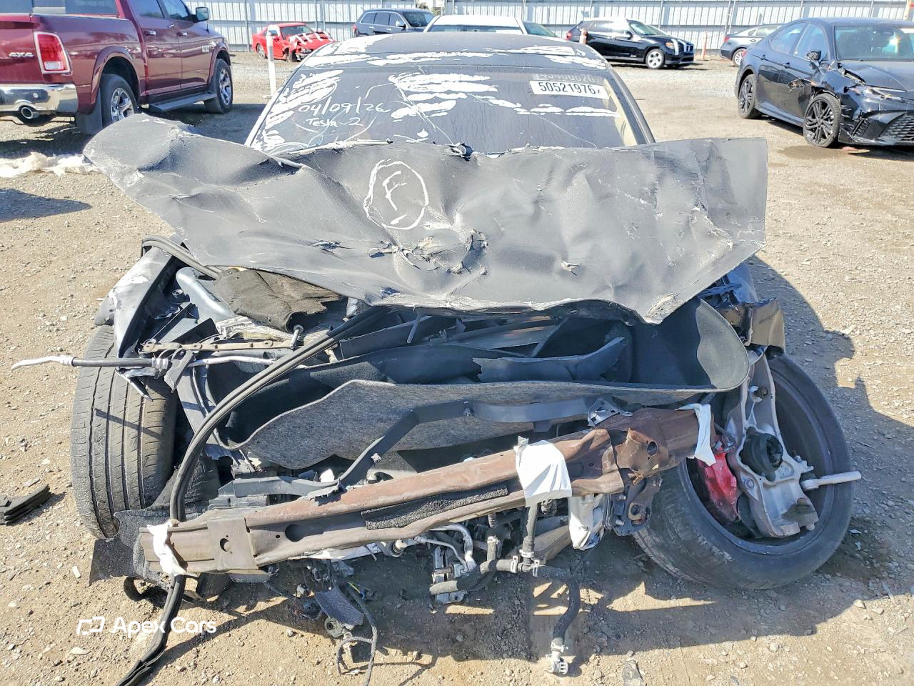 Tesla Model S 2016