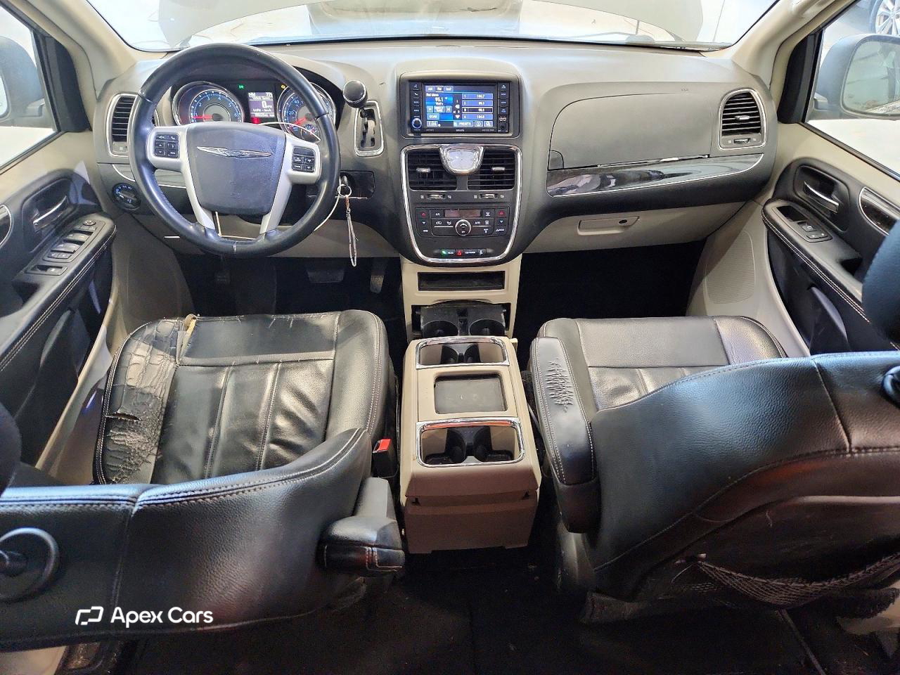 Chrysler Voyager 2016