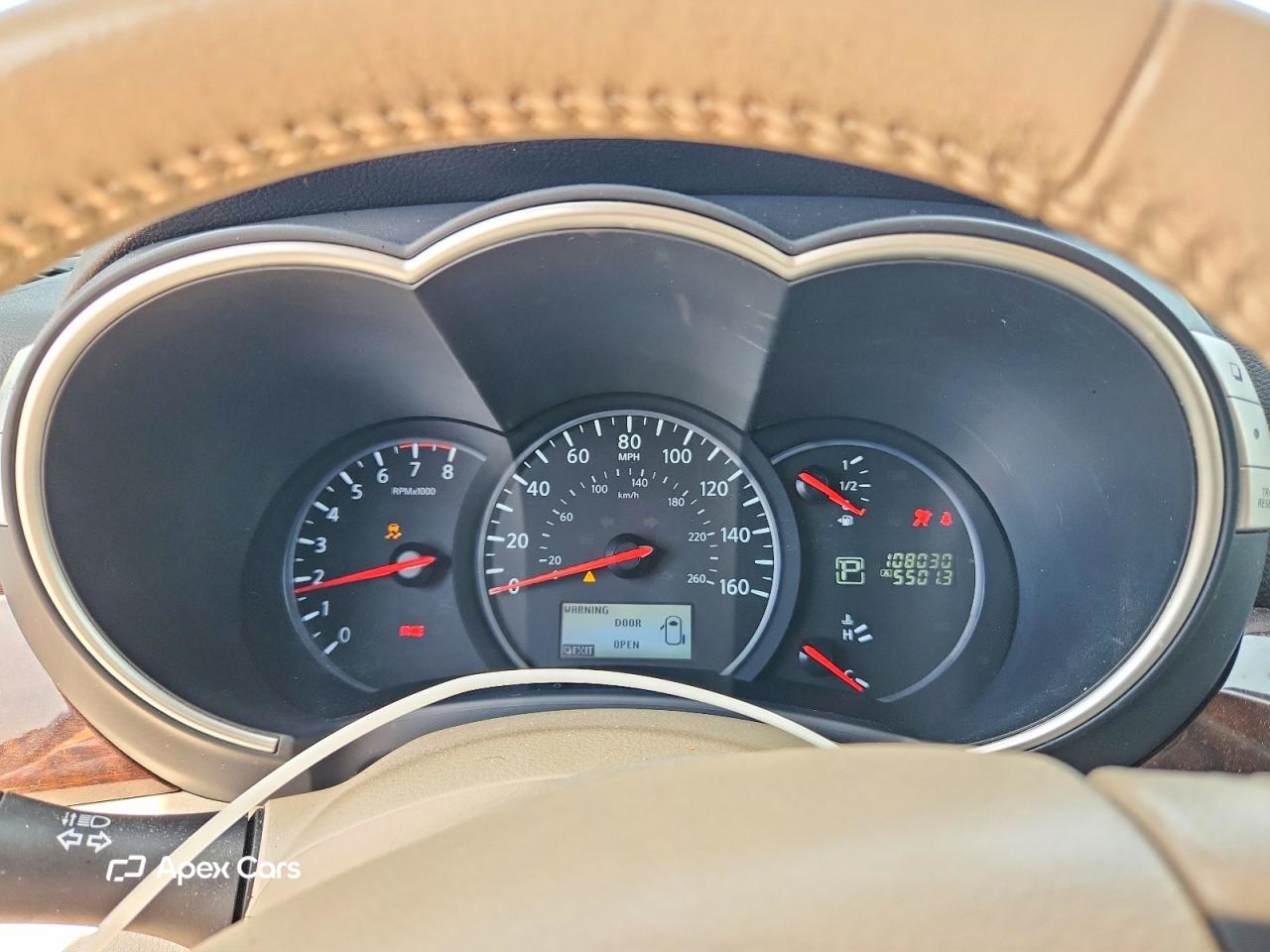 Nissan Quest 2014