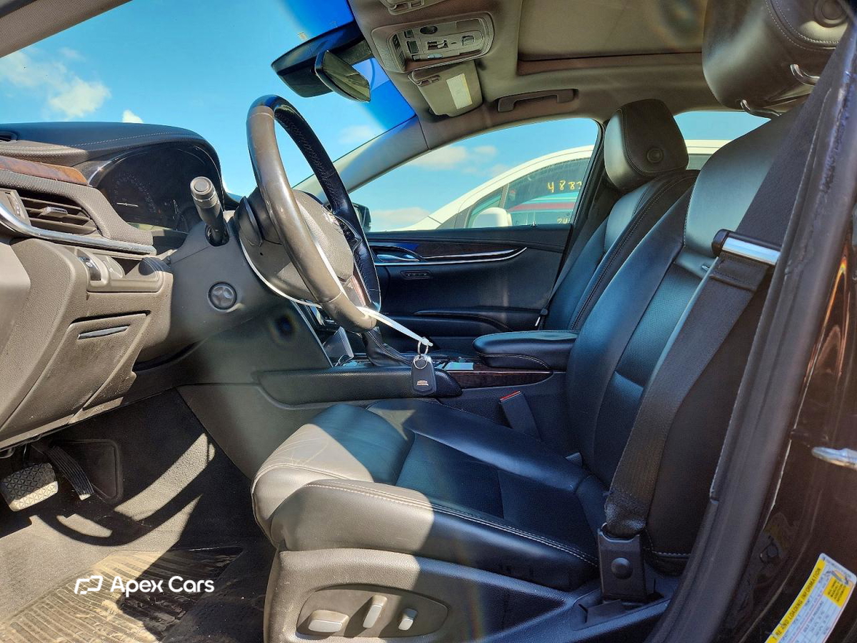Cadillac XTS 2015