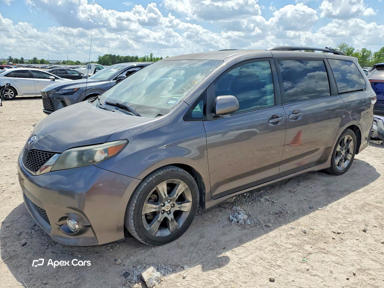 Toyota Sienna 2011