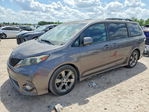 Toyota Sienna 2011