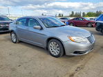 Chrysler 200 2013