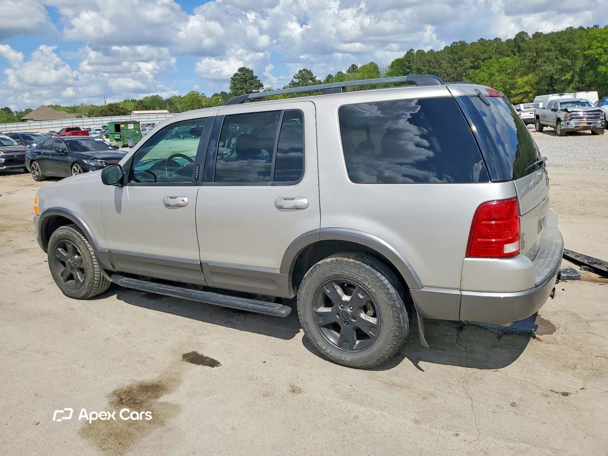 Ford Explorer 2003