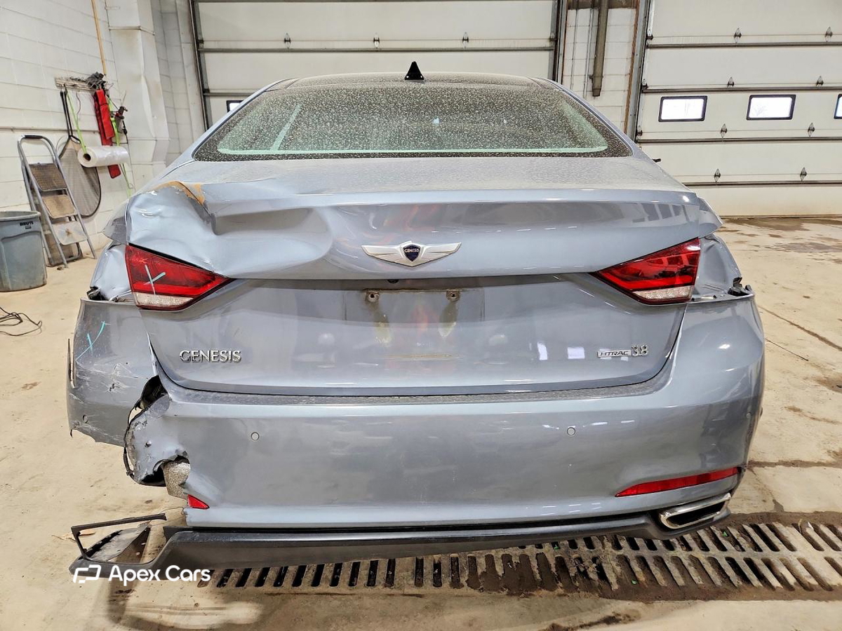 Hyundai Genesis 2016