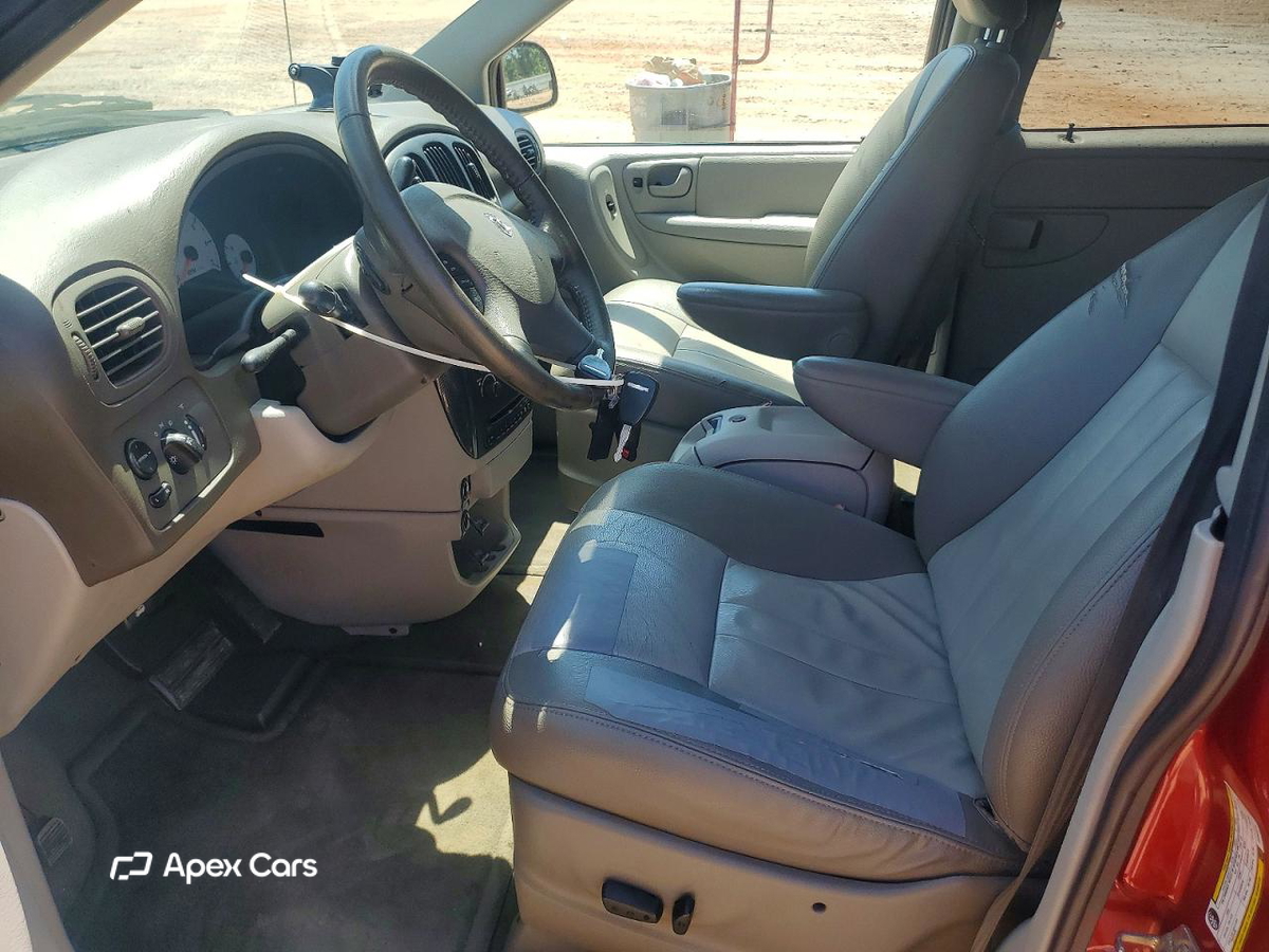 Dodge Caravan 2005