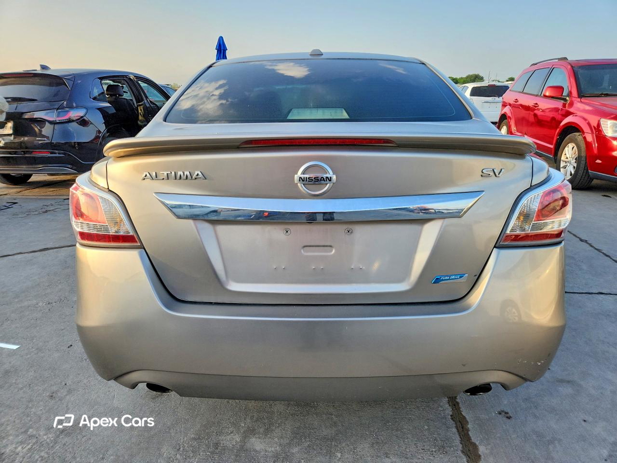 Nissan Altima 2014