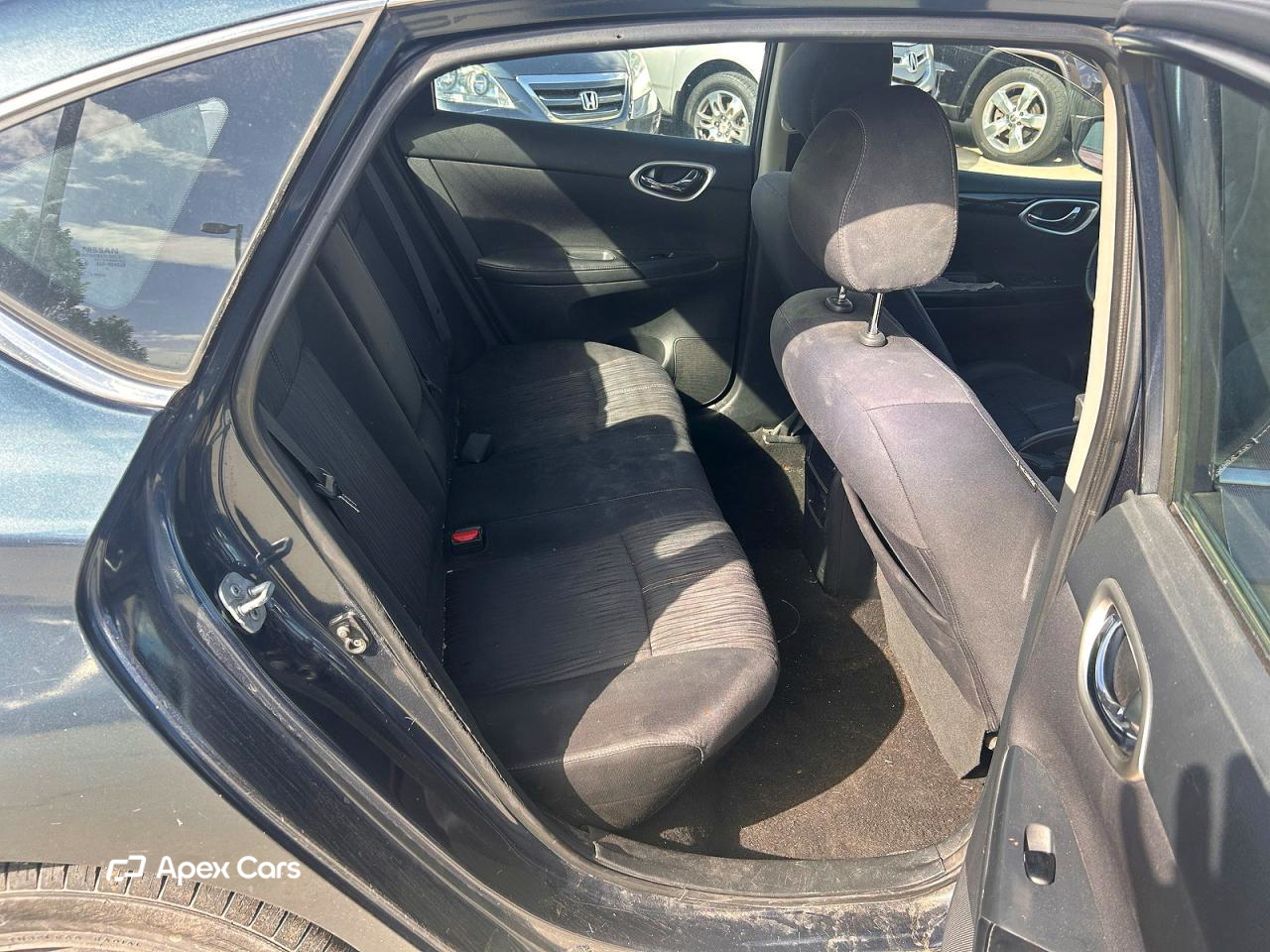 Nissan Sentra 2016