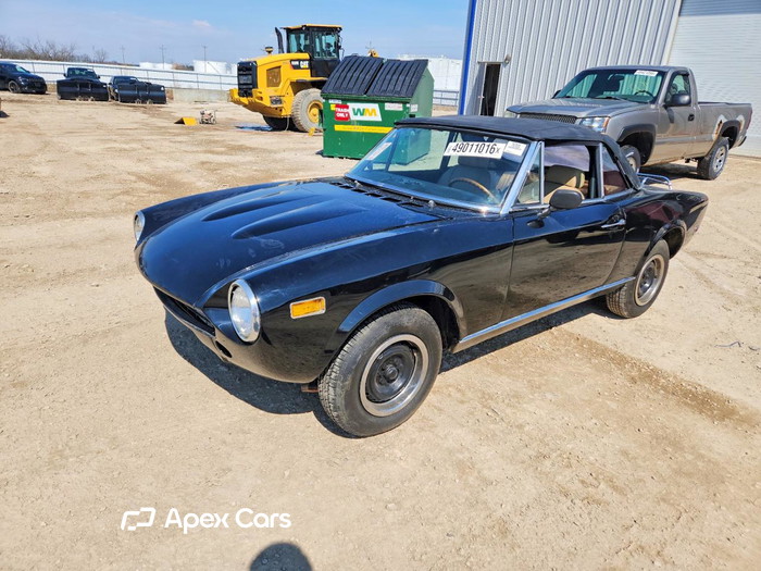 1977 Fiat 124 Spider - Image 1 of 5