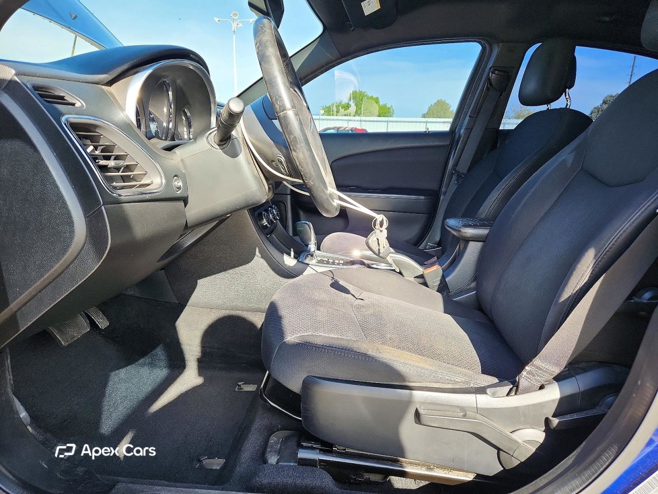 Chrysler 200 2013