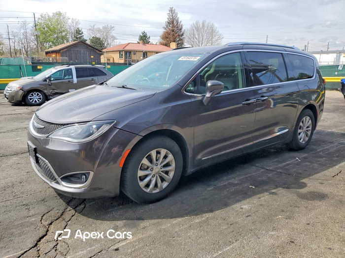 2018 Chrysler Pacifica - Image 1 of 5
