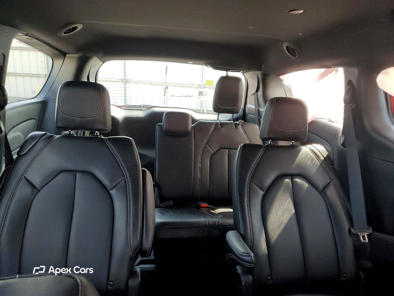 Chrysler Voyager 2025