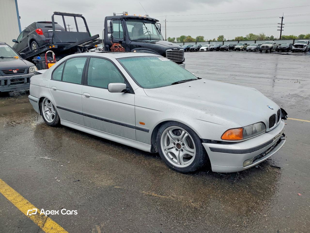 BMW Series 5 1999